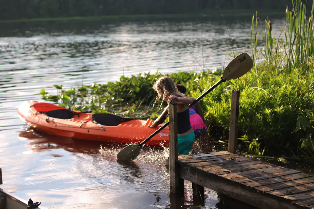 Activité canoë Kayak au coeur des boucles de seine lors d'un séjour au camping 78