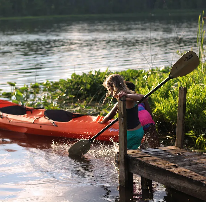 Loisirs Des Groux : Canoe sur la Seine au camping